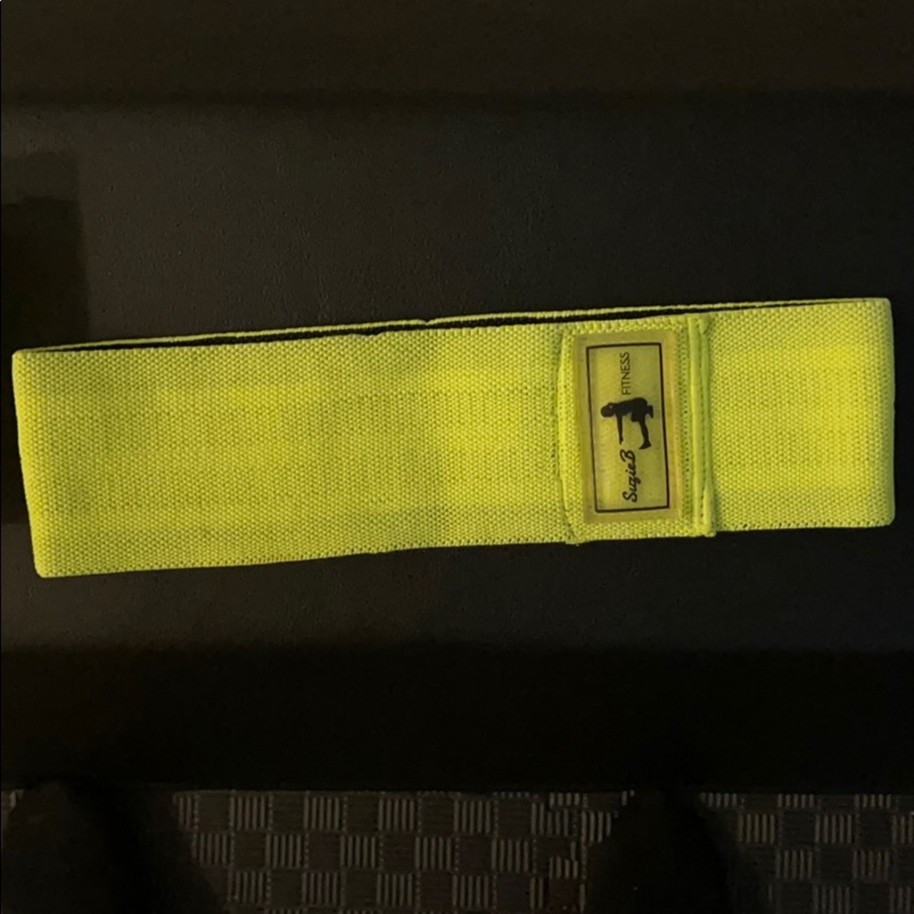 Suzie b neon yellow glute band